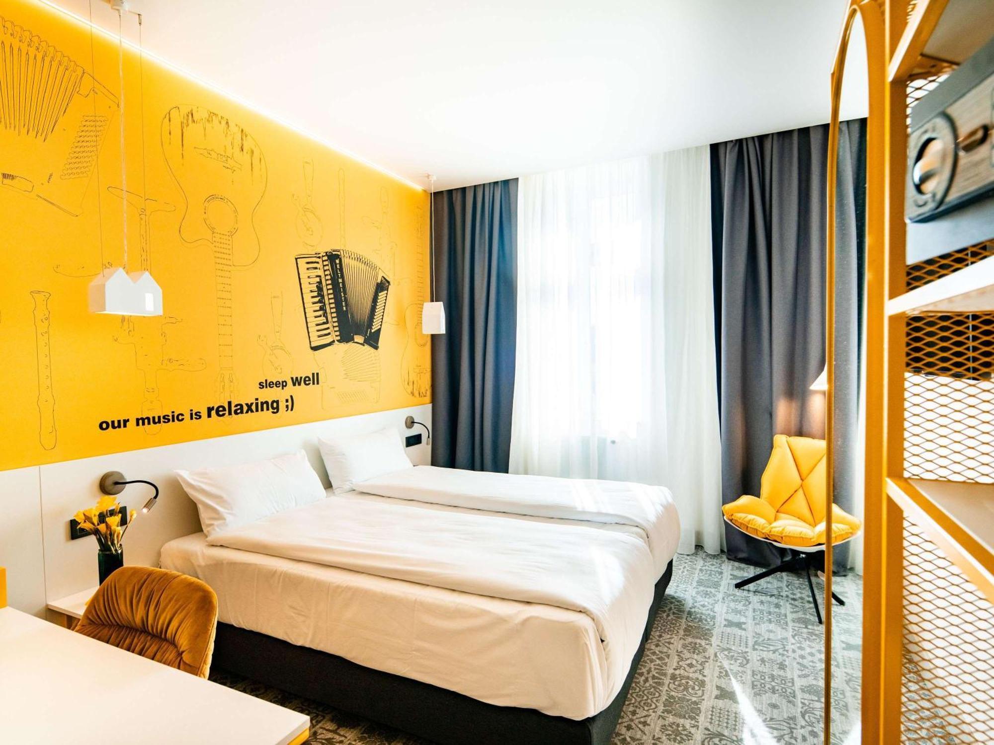 Ibis Styles Sibiu Arsenal Hotel ภายนอก รูปภาพ