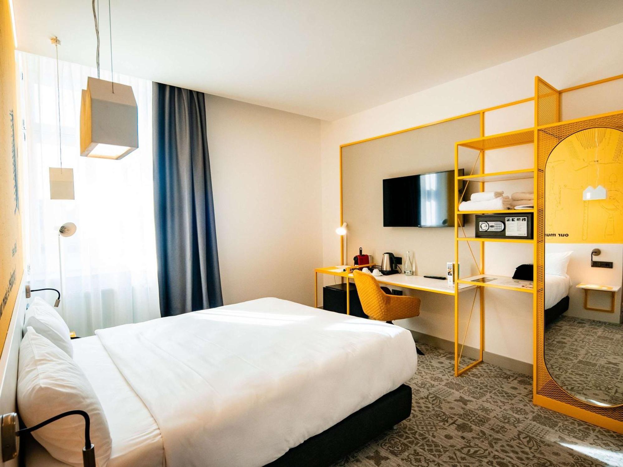Ibis Styles Sibiu Arsenal Hotel ภายนอก รูปภาพ