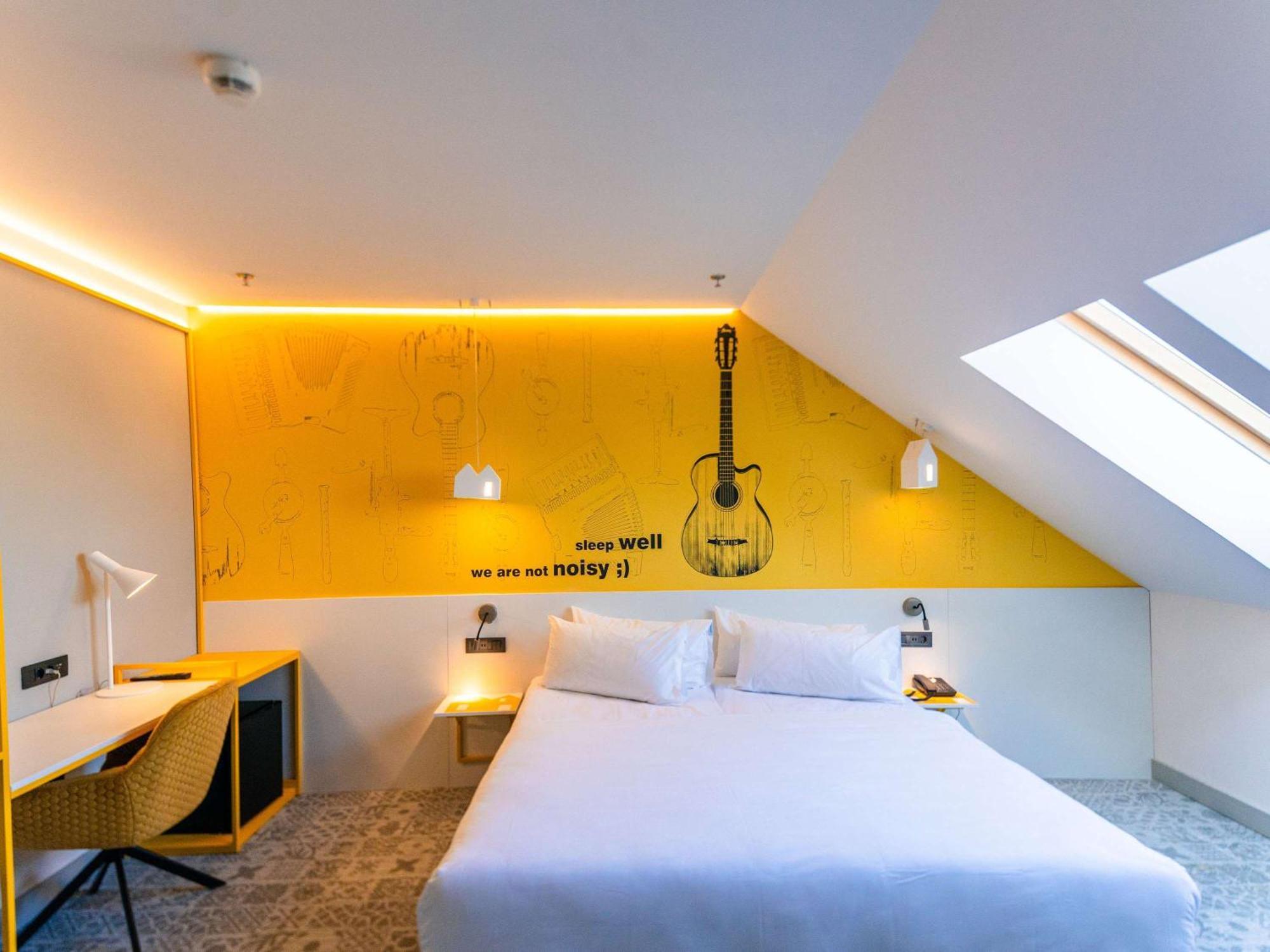 Ibis Styles Sibiu Arsenal Hotel ภายนอก รูปภาพ