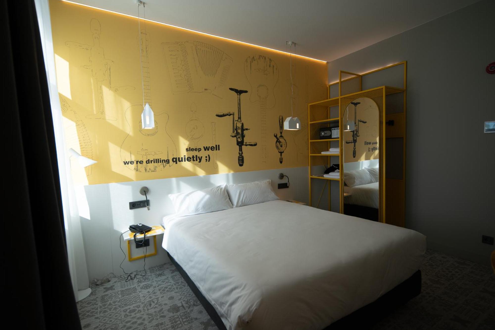 Ibis Styles Sibiu Arsenal Hotel ภายนอก รูปภาพ