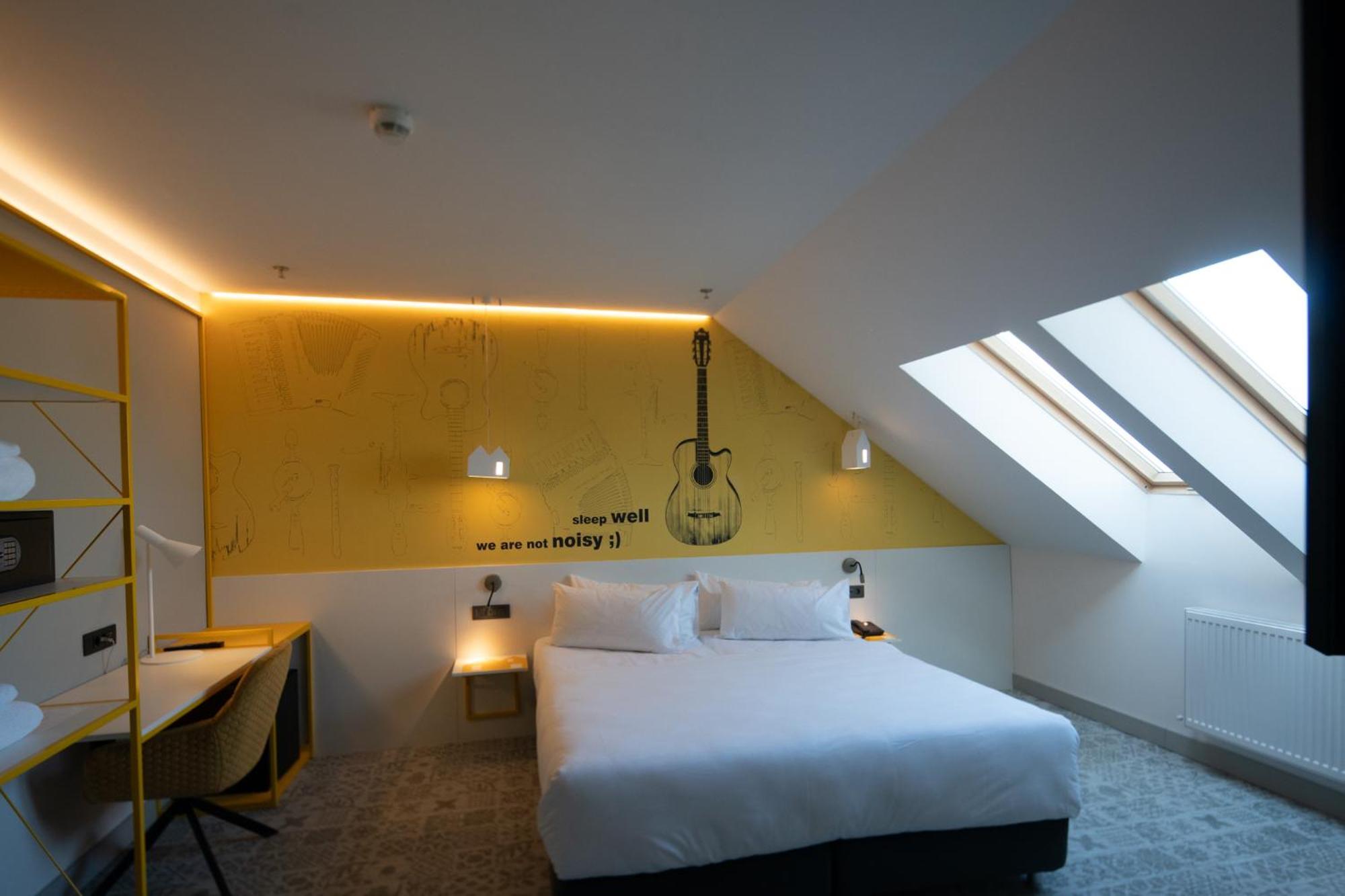 Ibis Styles Sibiu Arsenal Hotel ภายนอก รูปภาพ