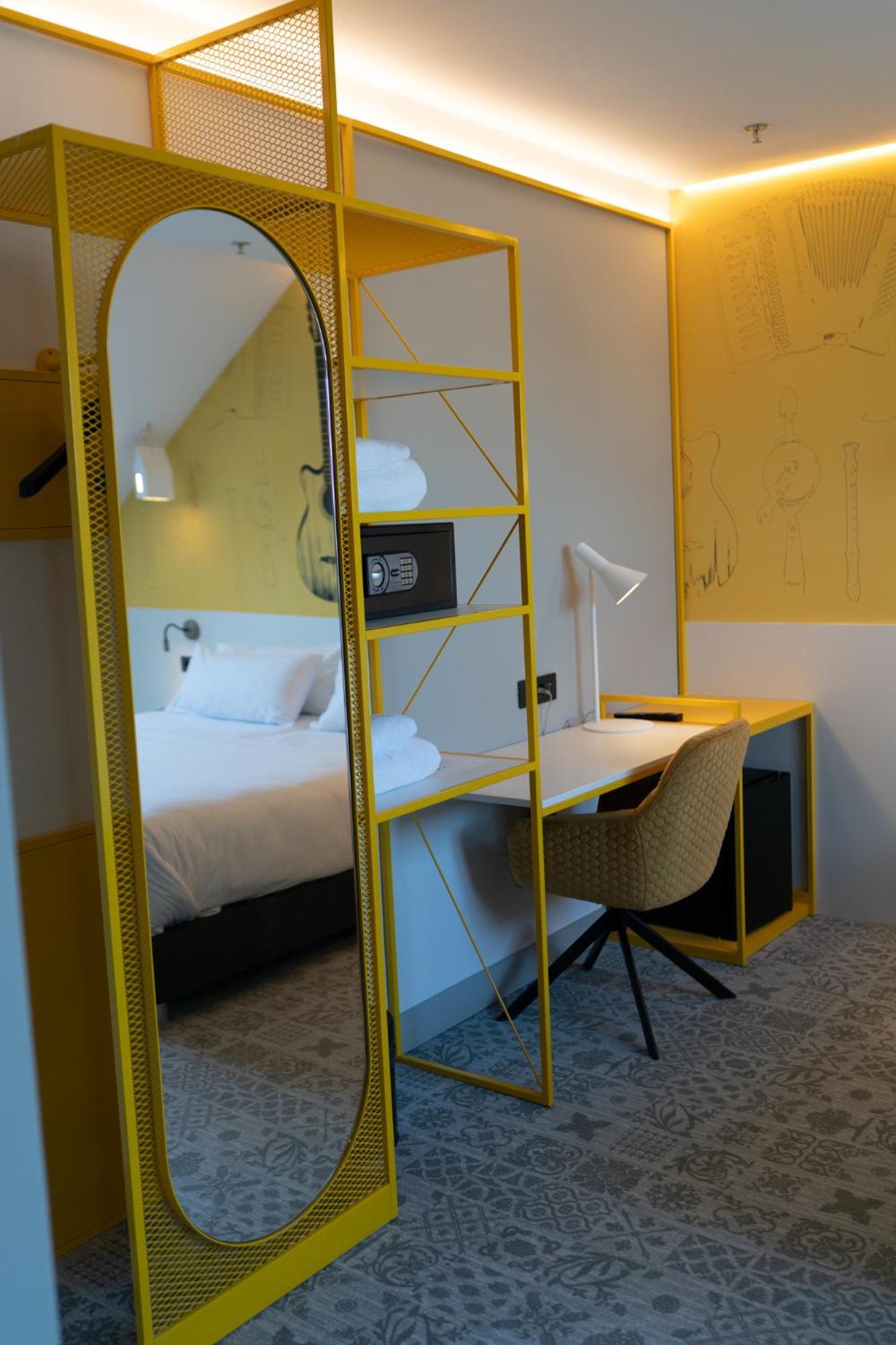 Ibis Styles Sibiu Arsenal Hotel ภายนอก รูปภาพ