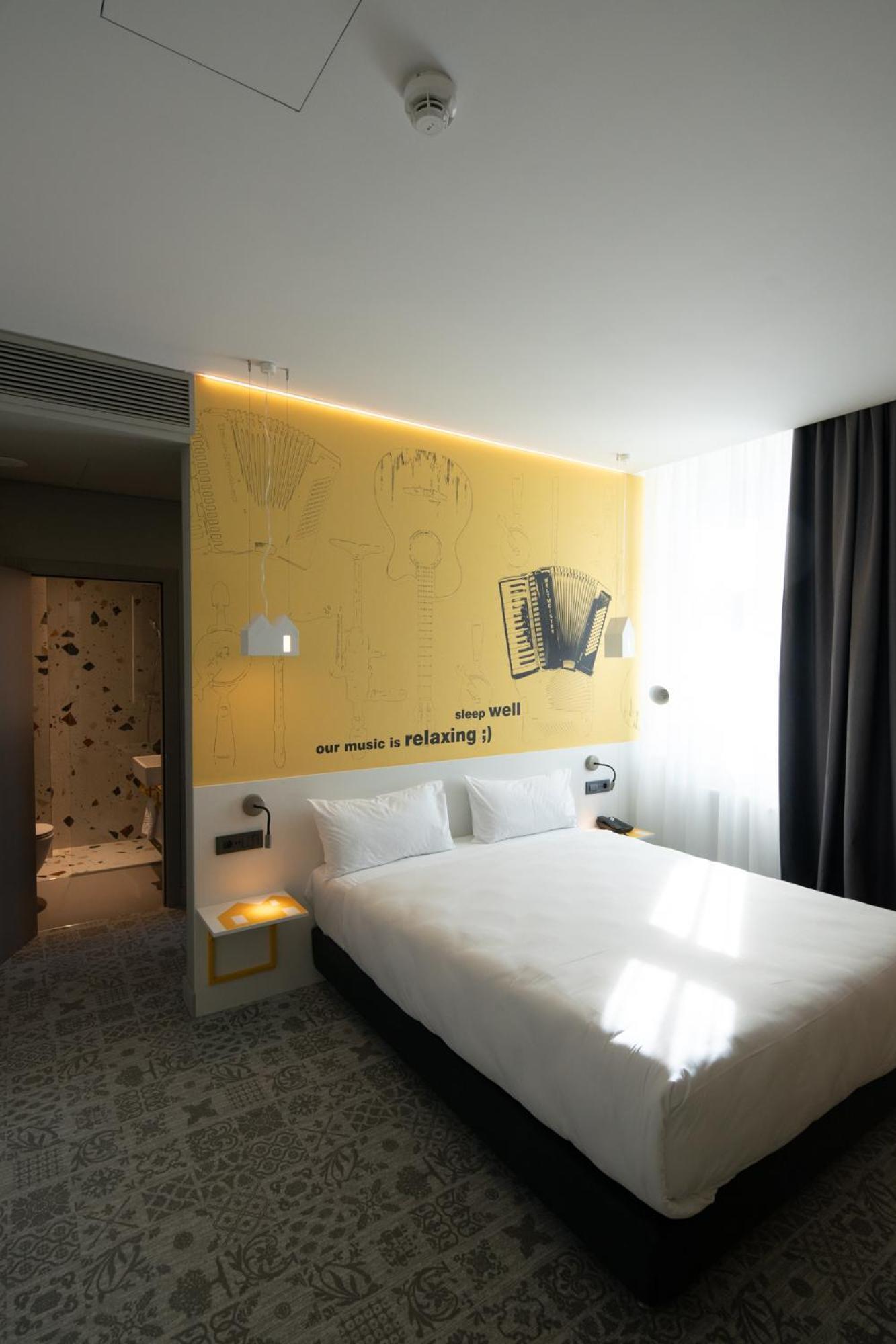 Ibis Styles Sibiu Arsenal Hotel ภายนอก รูปภาพ